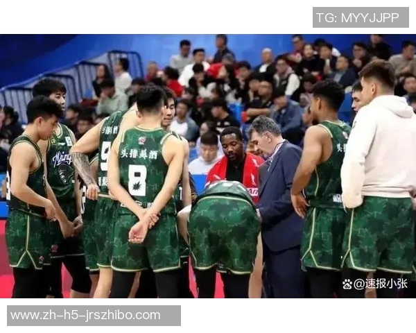 中国男篮锋线大将宣布退赛篮协紧急补员人选曝光引发热议